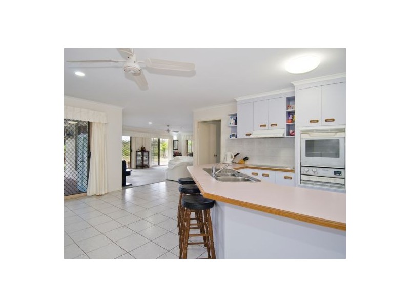 1597 Pialba Burrum Heads Rd, Toogoom QLD 4655