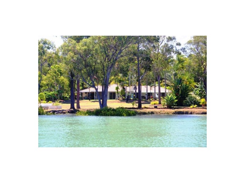 1597 Pialba Burrum Heads Rd, Toogoom QLD 4655