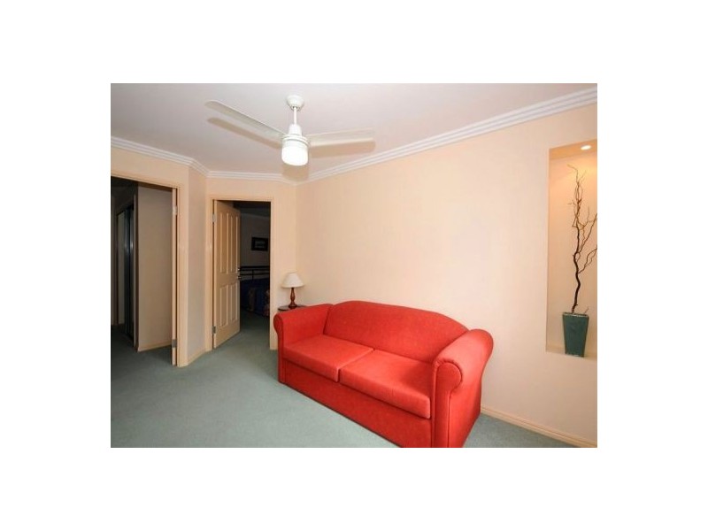 24/33 Elizabeth St, Urangan QLD 4655