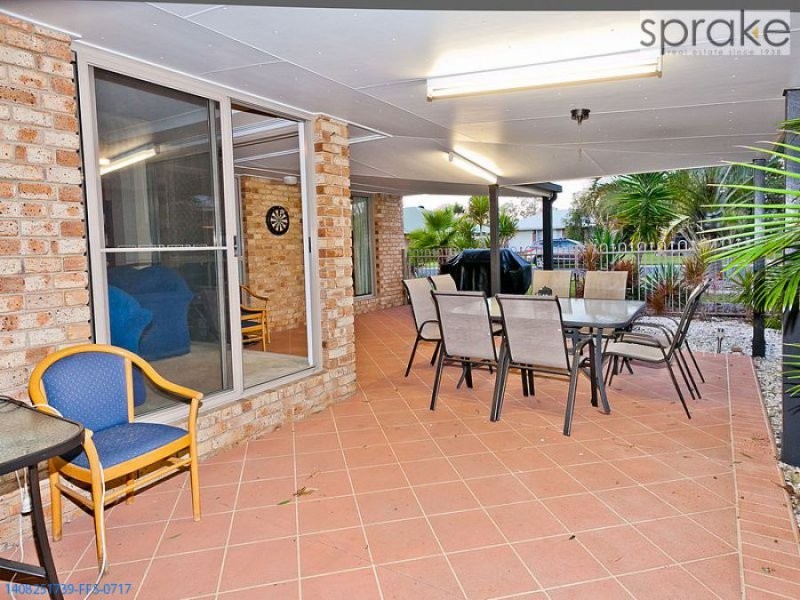 47 Bayrise Drive, Urangan QLD 4655