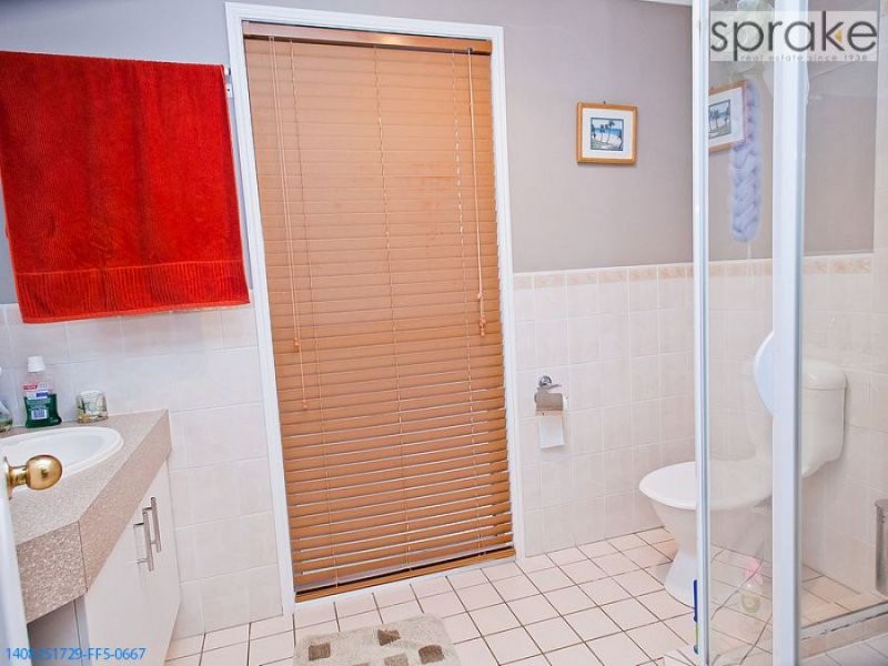 47 Bayrise Drive, Urangan QLD 4655