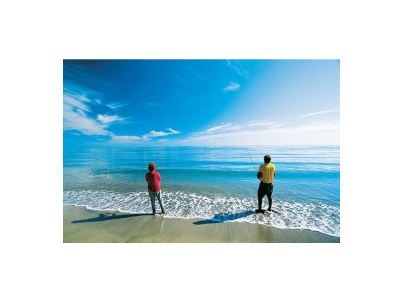 597 Charlton Esplanade, Urangan QLD 4655