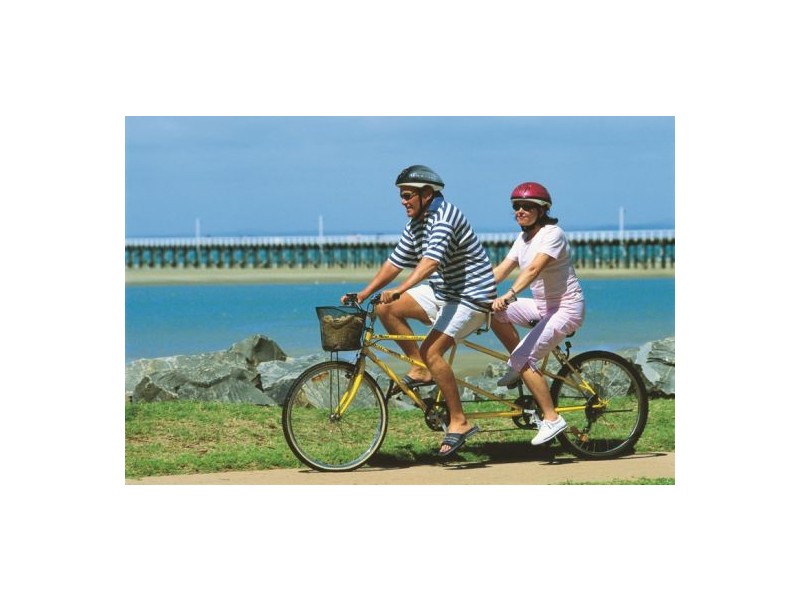 597 Charlton Esplanade, Urangan QLD 4655