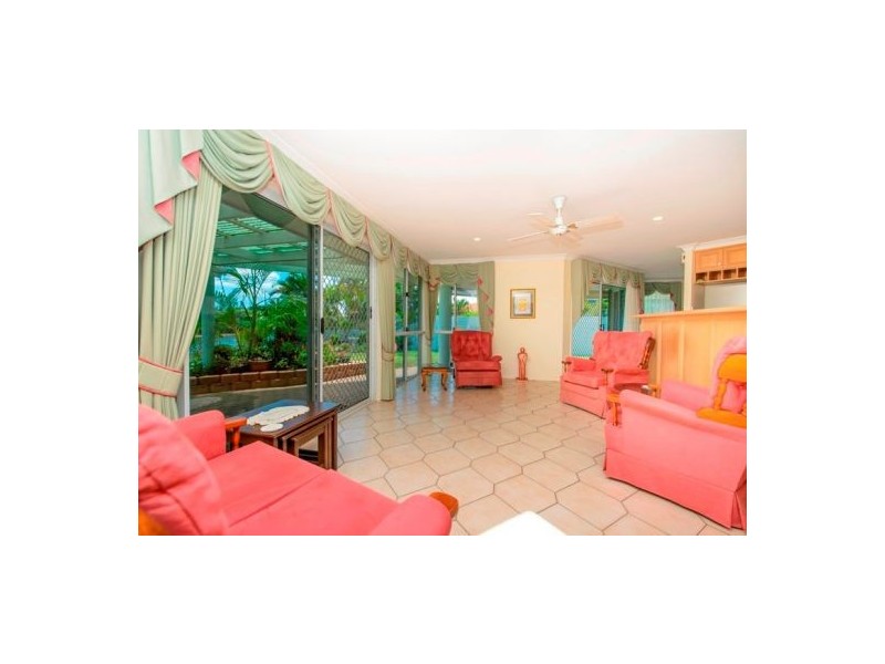 31 Lido Parade, Urangan QLD 4655