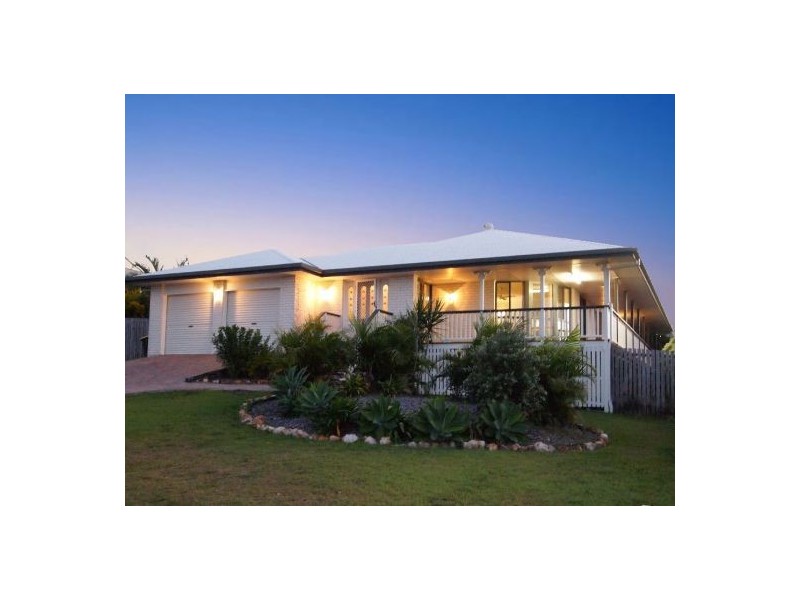 18 Queensbury Grove, Urraween QLD 4655