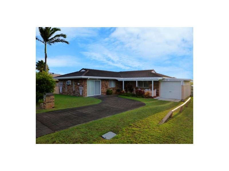 80 Murphy St, Point Vernon QLD 4655