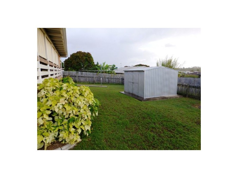 80 Murphy St, Point Vernon QLD 4655