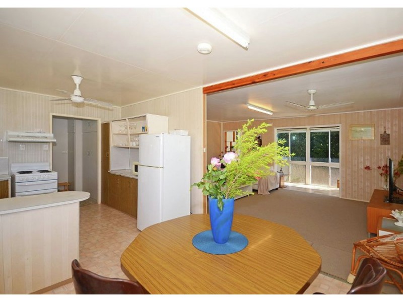 2 Boongala Way, Scarness QLD 4655