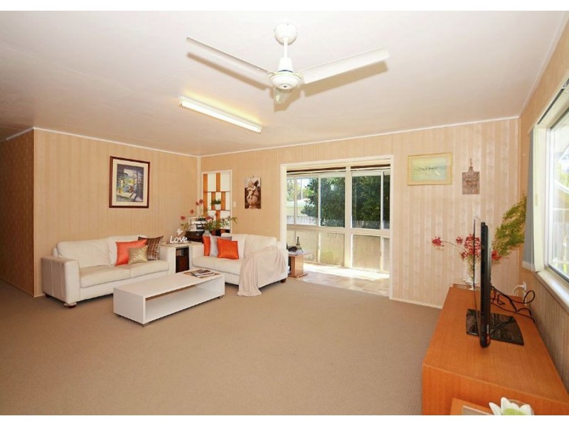 2 Boongala Way, Scarness QLD 4655