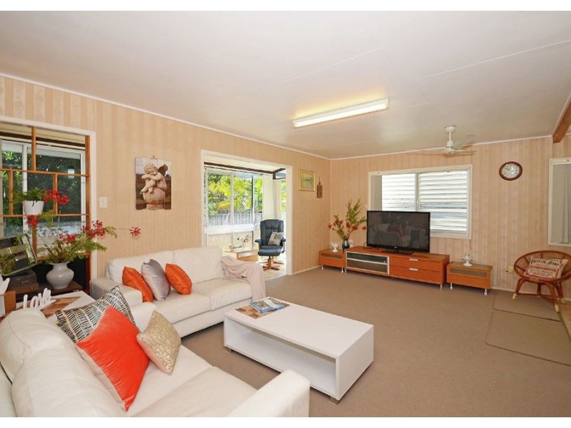 2 Boongala Way, Scarness QLD 4655