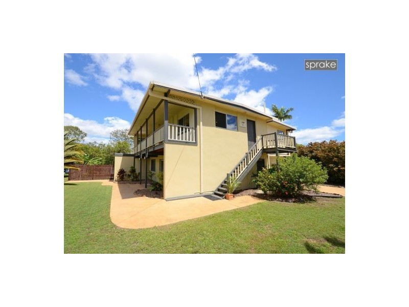 1 Kurrajong Crescent, Point Vernon QLD 4655
