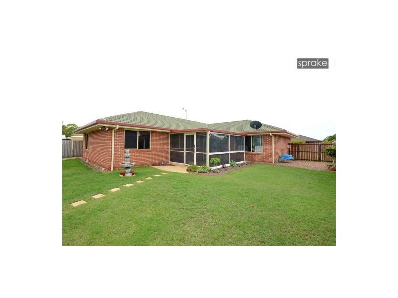 18 Wodalla Mews, Point Vernon QLD 4655