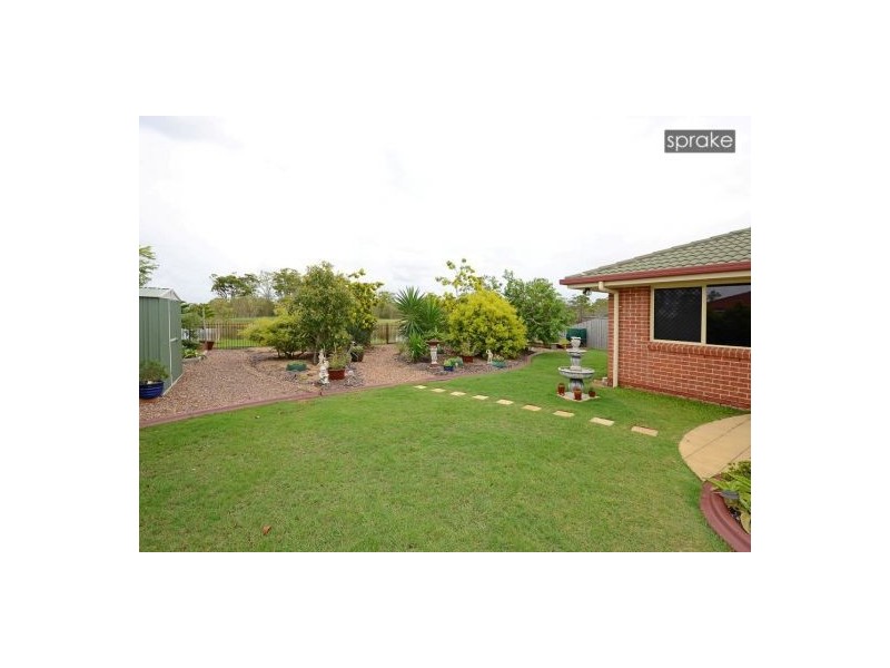 18 Wodalla Mews, Point Vernon QLD 4655