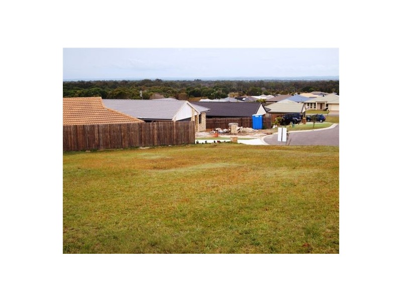 9 Sunad Court, Nikenbah QLD 4655