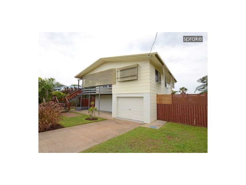 13 Paradise Street, Point Vernon QLD 4655