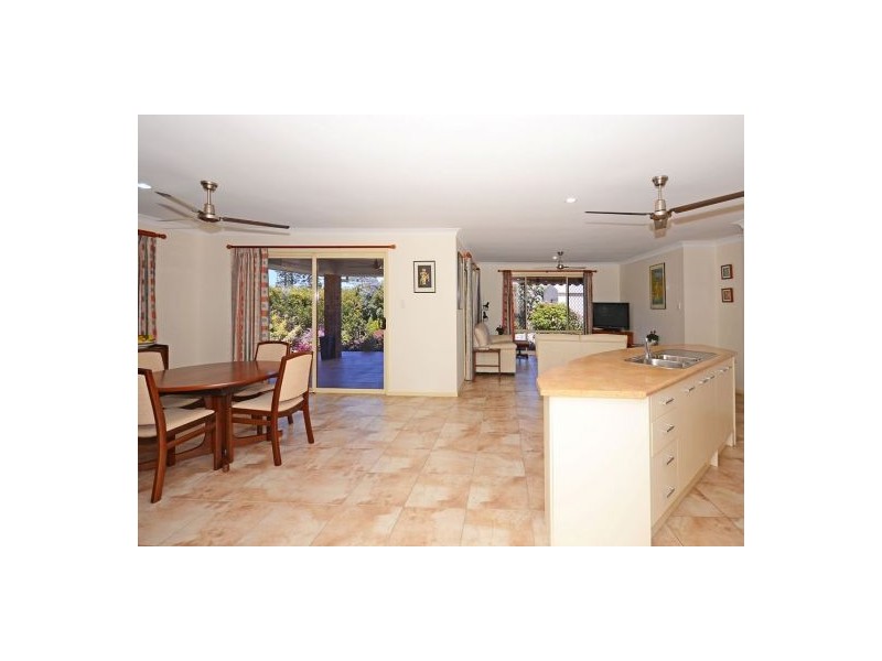 20 Polson Street, Point Vernon QLD 4655