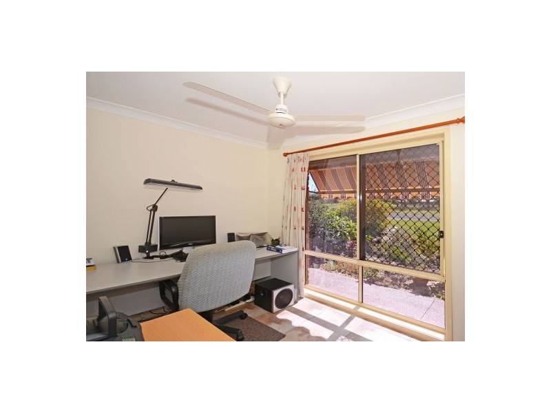 20 Polson Street, Point Vernon QLD 4655