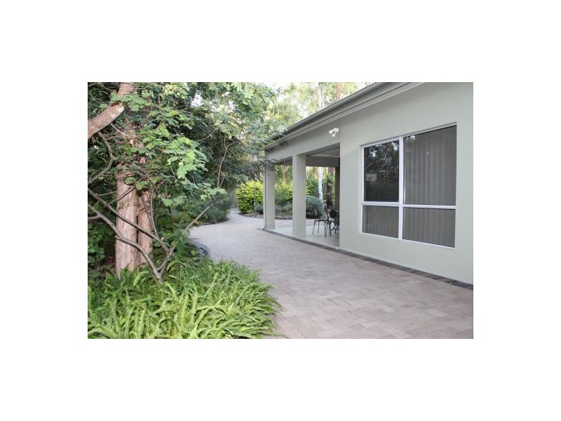 15 Cumberland Court, Point Vernon QLD 4655