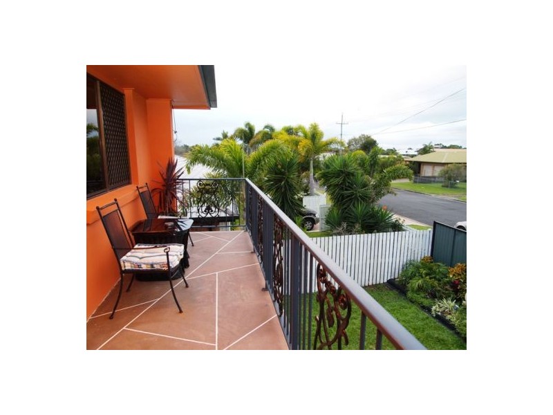35 Romney St, Pialba QLD 4655