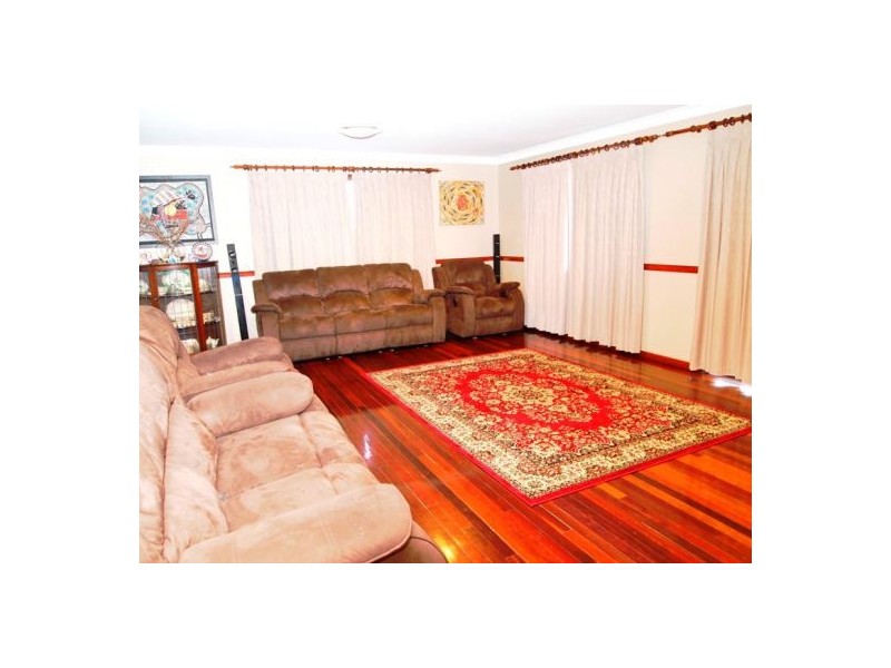 35 Romney St, Pialba QLD 4655