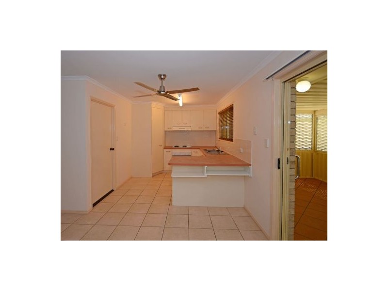 9 Wyuna Court, Urangan QLD 4655