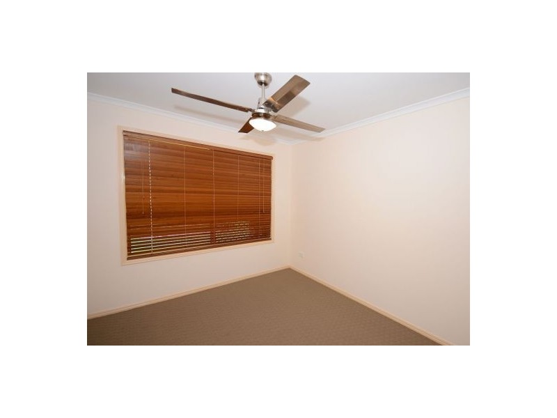 9 Wyuna Court, Urangan QLD 4655