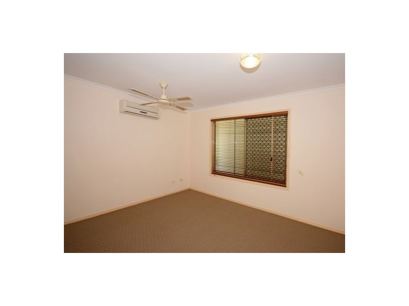 9 Wyuna Court, Urangan QLD 4655