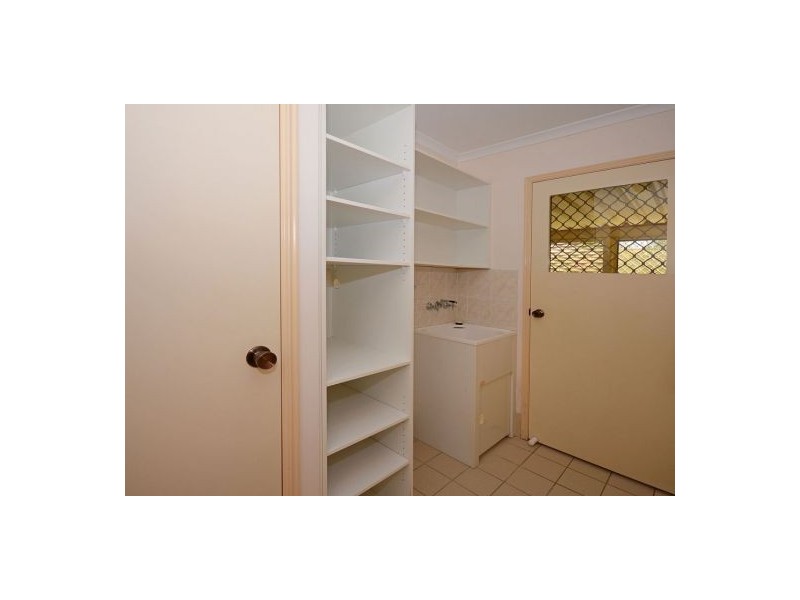 9 Wyuna Court, Urangan QLD 4655