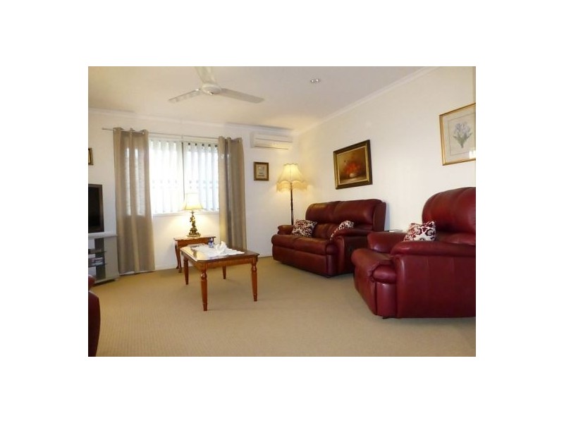 3 Lambour Crt, Point Vernon QLD 4655