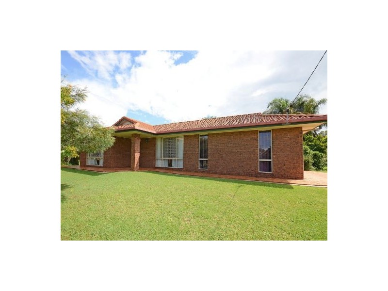 2 Diamond Court, Point Vernon QLD 4655