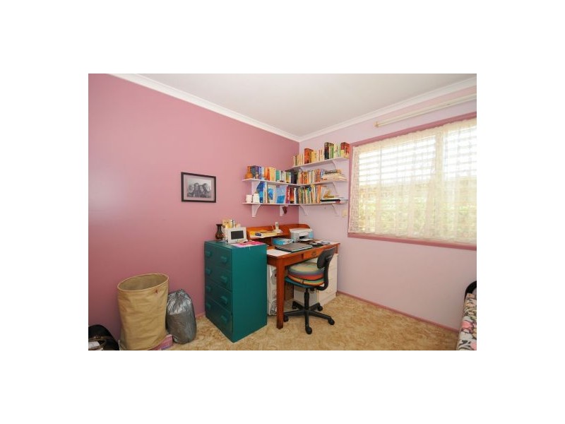 2/10 Hayworth St, Point Vernon QLD 4655