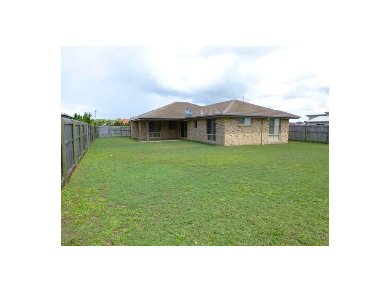 50 Pembridge Cct, Urraween QLD 4655