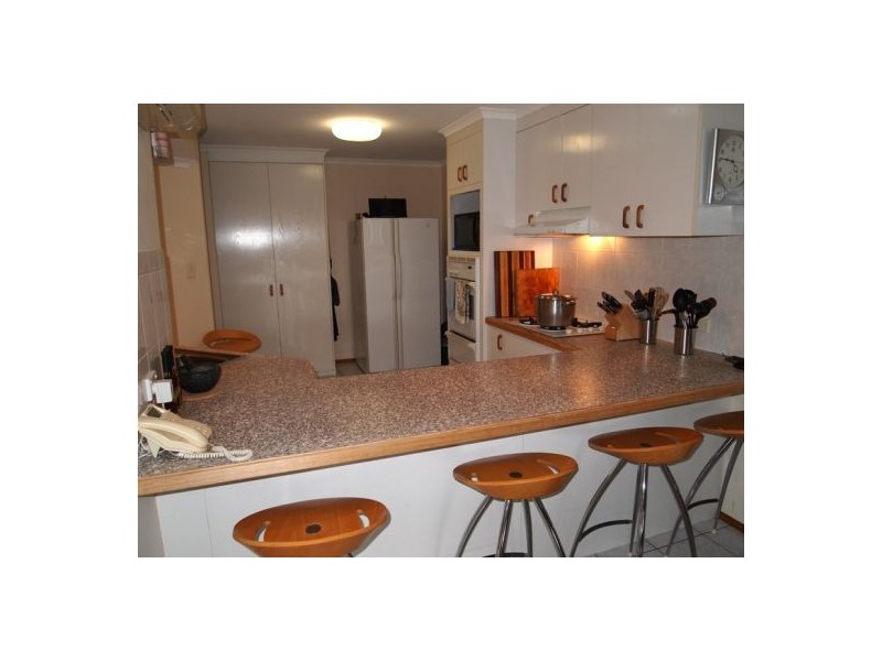 9 Rialto Crt, Urangan QLD 4655