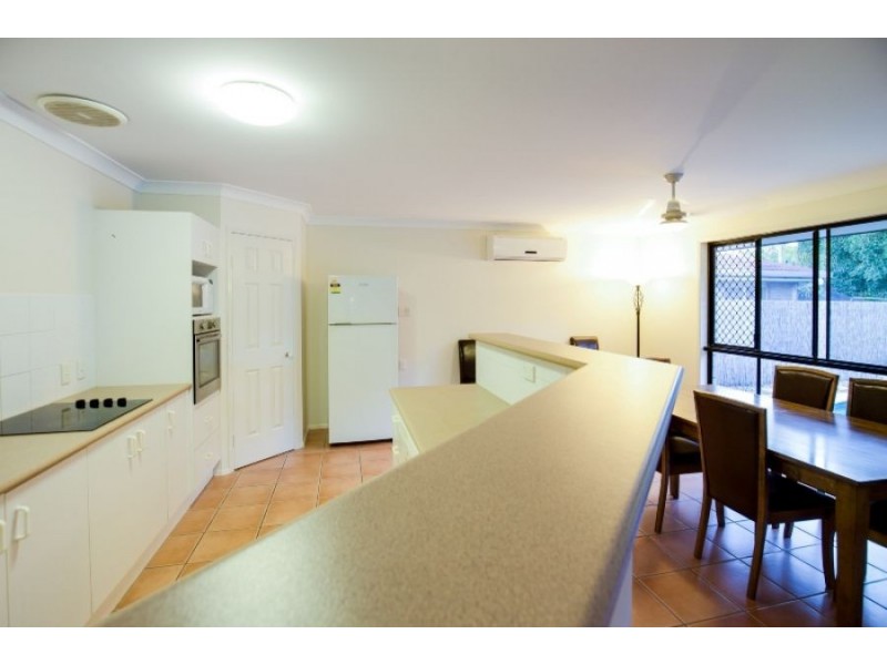 48 Ann Street, Torquay QLD 4655