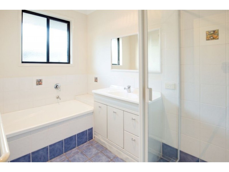 48 Ann Street, Torquay QLD 4655