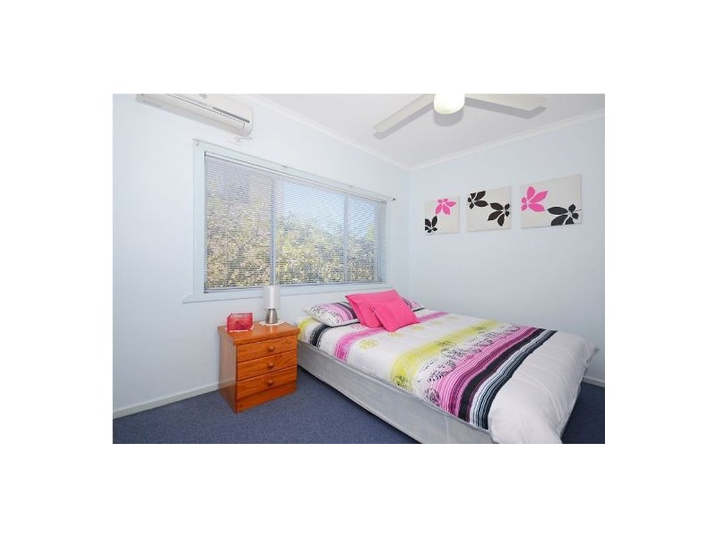 3 Corfield St, Point Vernon QLD 4655