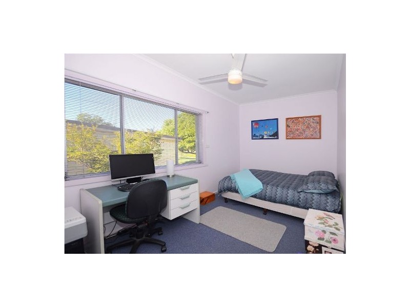 3 Corfield St, Point Vernon QLD 4655