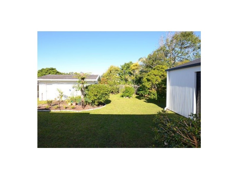 3 Corfield St, Point Vernon QLD 4655