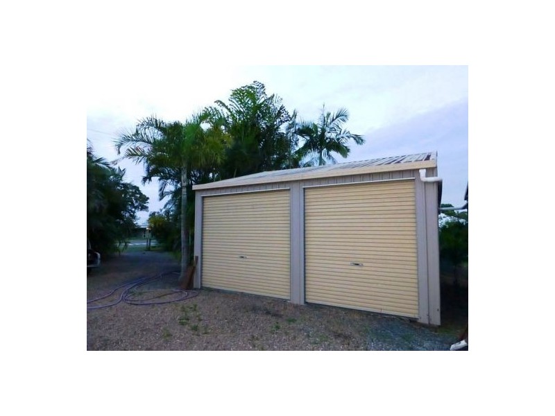 54 Hughes Rd, Urangan QLD 4655