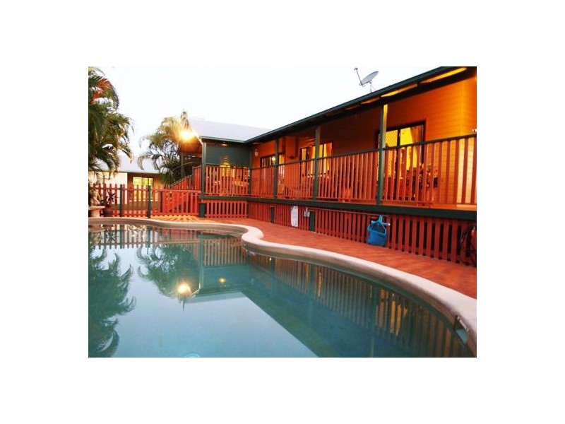 52-54 Sempfs Rd, Dundowran Beach QLD 4655