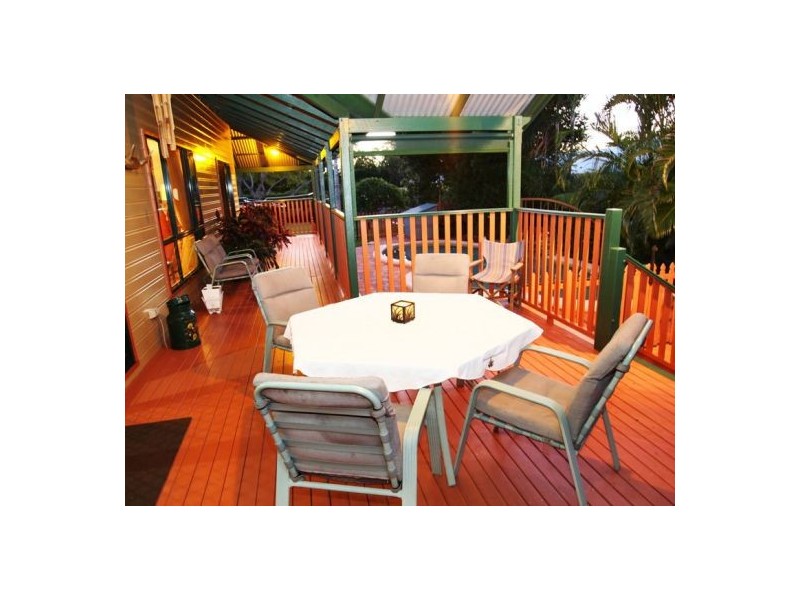 52-54 Sempfs Rd, Dundowran Beach QLD 4655