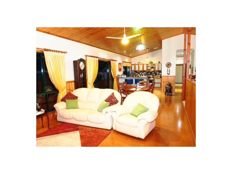 52-54 Sempfs Rd, Dundowran Beach QLD 4655