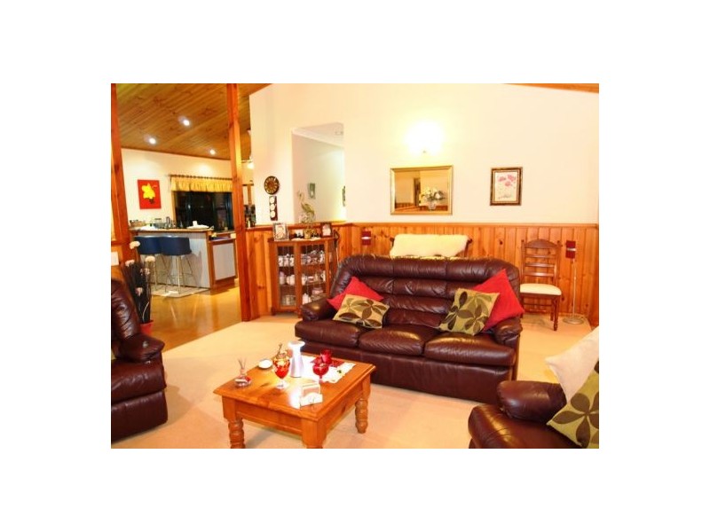 52-54 Sempfs Rd, Dundowran Beach QLD 4655