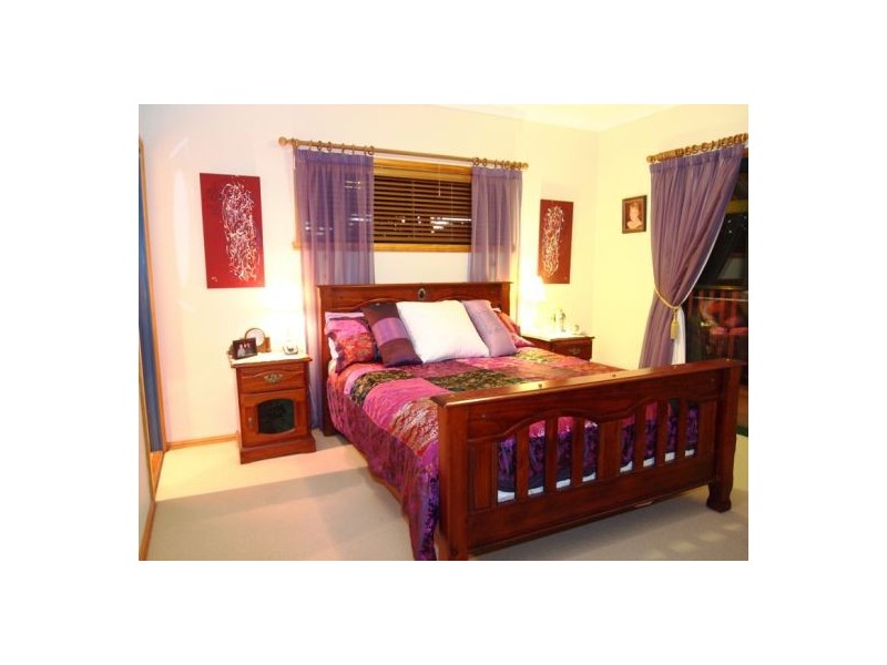 52-54 Sempfs Rd, Dundowran Beach QLD 4655