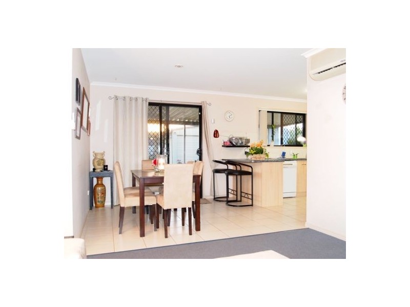 16 Joselyn Dr, Point Vernon QLD 4655