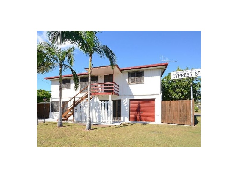 1 Cypress Street, Torquay QLD 4655