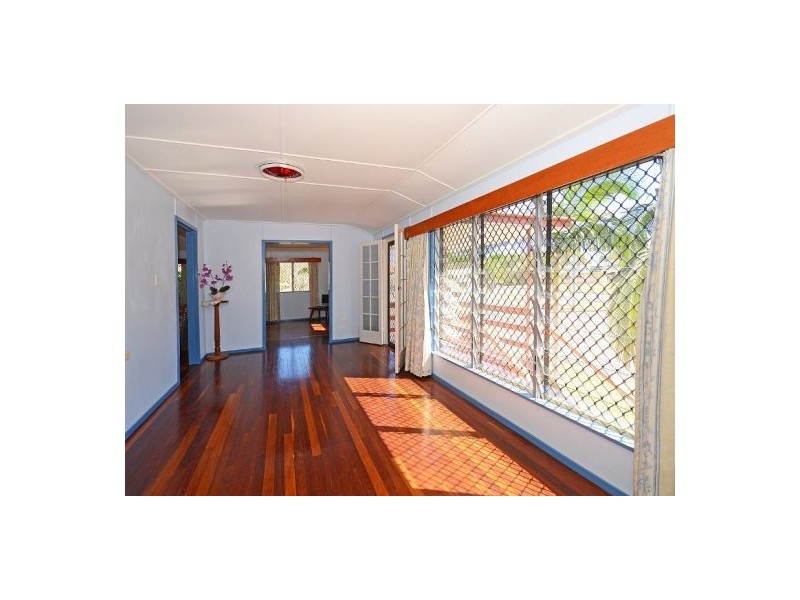 1 Cypress Street, Torquay QLD 4655