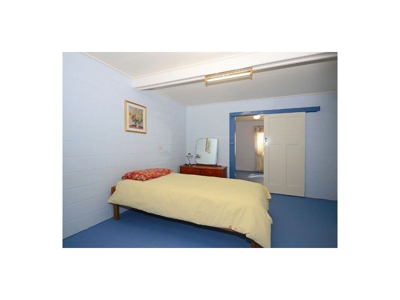 1 Cypress Street, Torquay QLD 4655