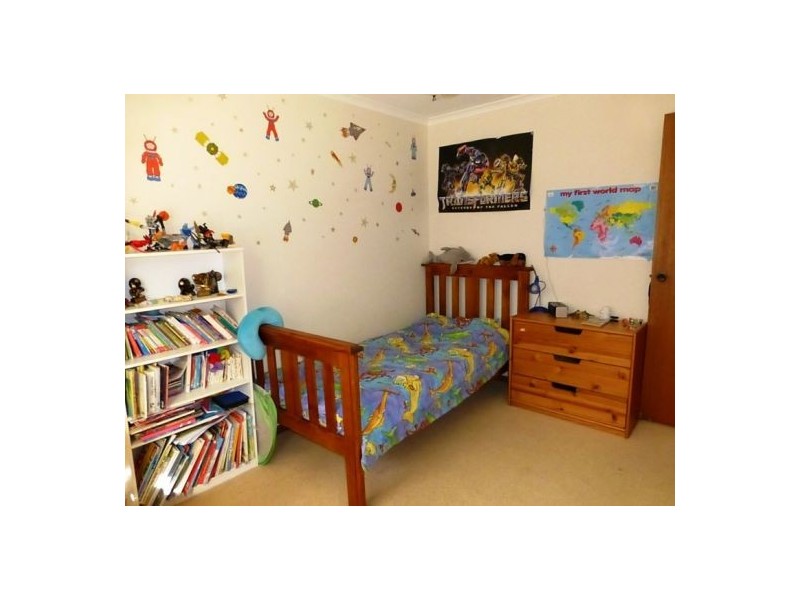 1 Hughes Rd, Wondunna QLD 4655