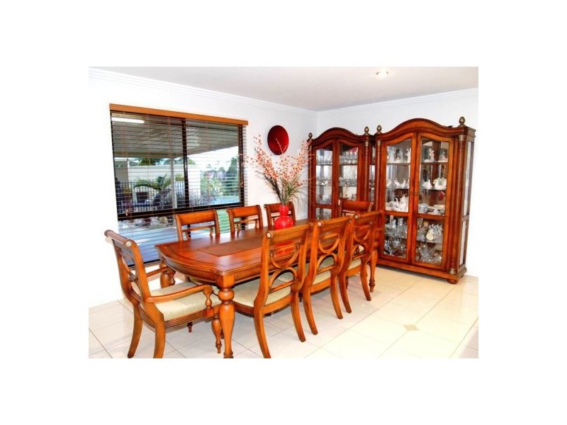 1 Noah Crt, Dundowran QLD 4655